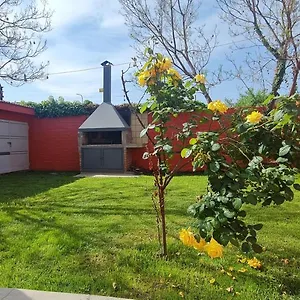https://casa-davila.hotelsmendoza.com